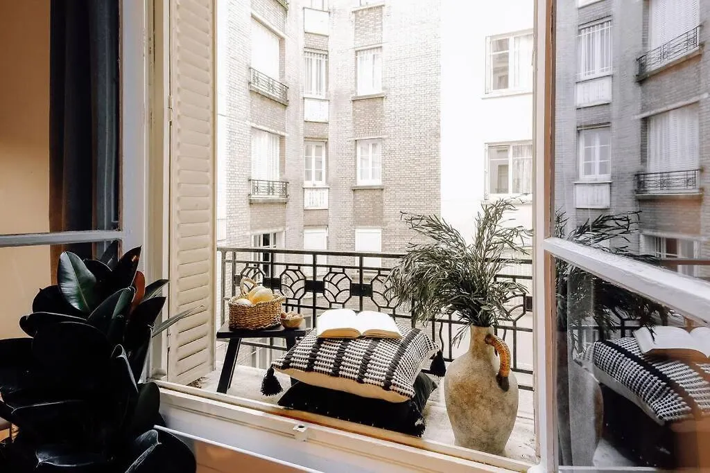 Royo - 1 Chambre A Auteuil Paris Apartment
